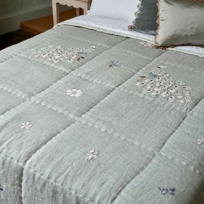 Pair of Peacocks Linen Quilt - King Size
