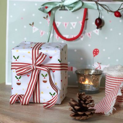 Pudding & Holly Tissue Paper (3 sheets)