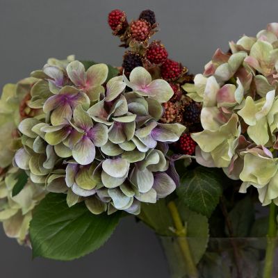 Large Hydrangea, Rose and Berry Bunch